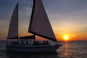 20130524-sailboat-sunset-big-pass-1920