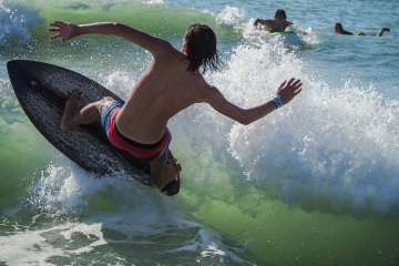 20230122-surfing-north-jetty