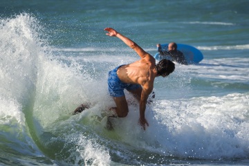 20230122-surfing-north-jetty