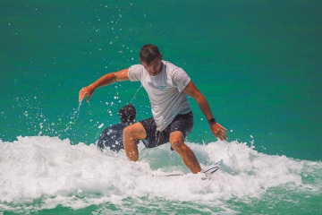 20210412-Surfing-@-North-Jetty-109-of-243