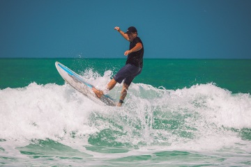 20210412-Surfing-@-North-Jetty-125-of-243