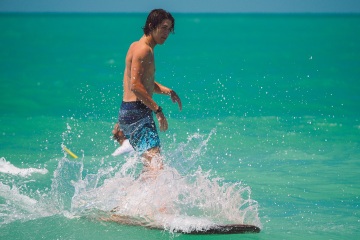 20210412-Surfing-@-North-Jetty-185-of-243
