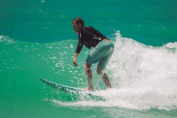 20210412-Surfing-@-North-Jetty-205-of-243
