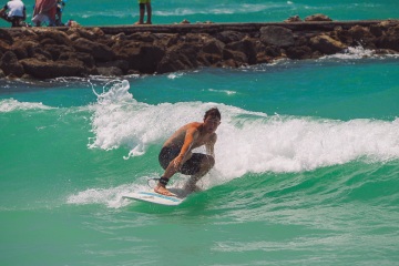 20210412-Surfing-@-North-Jetty-236-of-243