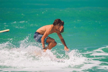 20210412-Surfing-@-North-Jetty-92-of-243