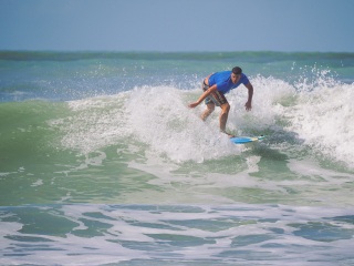 20211030-Surfing-South-Jetty-102