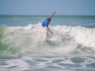 20211030-Surfing-South-Jetty-103