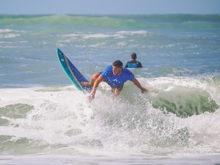 20211030-Surfing-South-Jetty-107