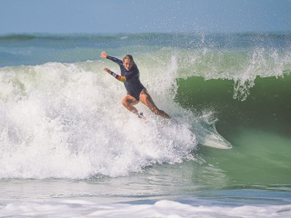 20211030-Surfing-South-Jetty-110