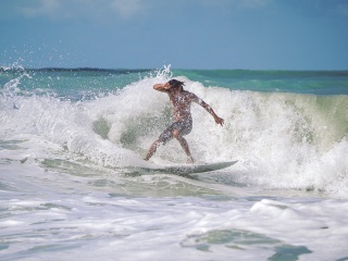 20211030-Surfing-South-Jetty-120