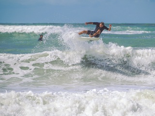 20211030-Surfing-South-Jetty-122