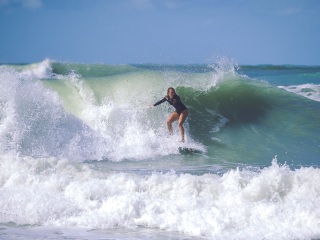 20211030-Surfing-South-Jetty-123
