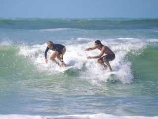 20211030-Surfing-South-Jetty-133
