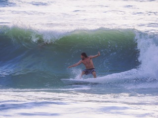 20211030-Surfing-South-Jetty-182