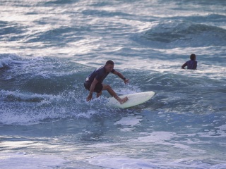 20211030-Surfing-South-Jetty-183