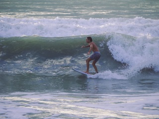 20211030-Surfing-South-Jetty-185