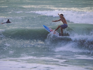 20211030-Surfing-South-Jetty-187