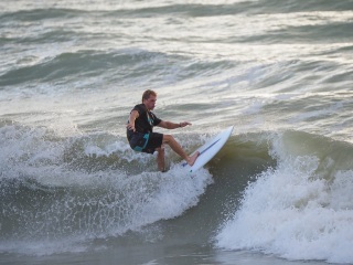 20211030-Surfing-South-Jetty-190