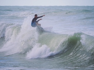 20211030-Surfing-South-Jetty-20
