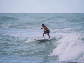20211030-Surfing-South-Jetty-24