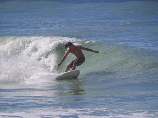 20211030-Surfing-South-Jetty-33