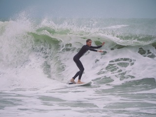 20211030-Surfing-South-Jetty-4