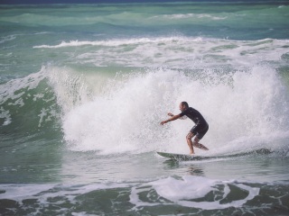 20211030-Surfing-South-Jetty-44