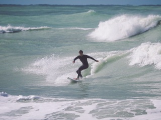 20211030-Surfing-South-Jetty-46