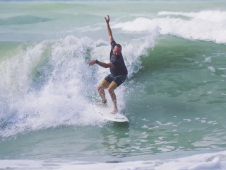 20211030-Surfing-South-Jetty-57