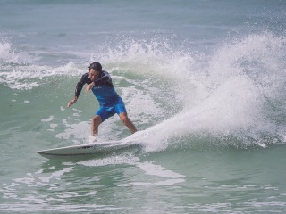 20211030-Surfing-South-Jetty-67