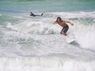 20211030-Surfing-South-Jetty-72