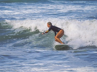 20211030-Surfing-South-Jetty-87