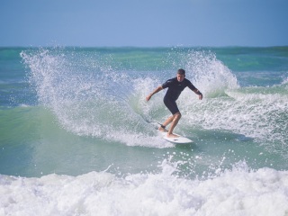 20211030-Surfing-South-Jetty-90