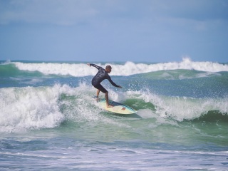 20211030-Surfing-South-Jetty-91