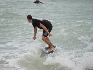 20220205 Shaka Gnar @ North Jetty