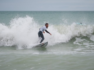 20220205 Shaka Gnar @ North Jetty