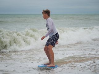 20220205 Shaka Gnar @ North Jetty