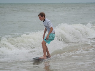 20220205 Shaka Gnar @ North Jetty