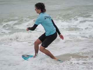 20220205 Shaka Gnar @ North Jetty