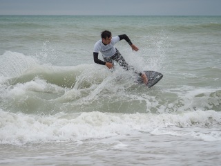 20220205 Shaka Gnar @ North Jetty