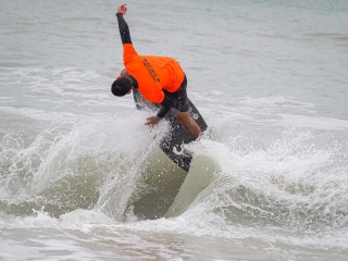 20220205 Shaka Gnar @ North Jetty