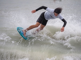 20220205 Shaka Gnar @ North Jetty