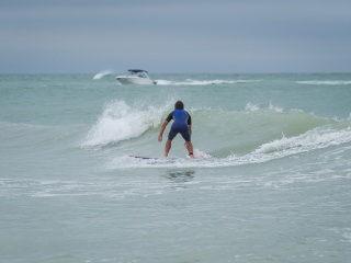 20220205 Shaka Gnar @ North Jetty