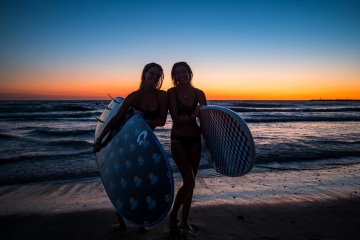 20220320 Sunset Surf