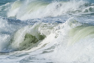 20220408 Morning Surf @ South Jetty