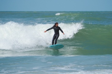 20220409 Moring Surf @ South Jetty
