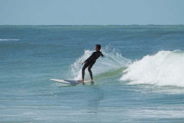 20220409 Moring Surf @ South Jetty