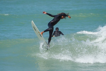 20220409 Moring Surf @ South Jetty