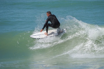 20220409 Moring Surf @ South Jetty
