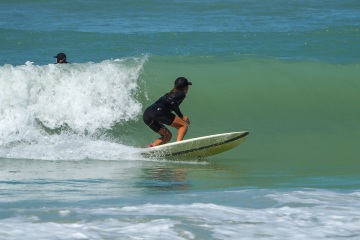 20220409 Moring Surf @ South Jetty